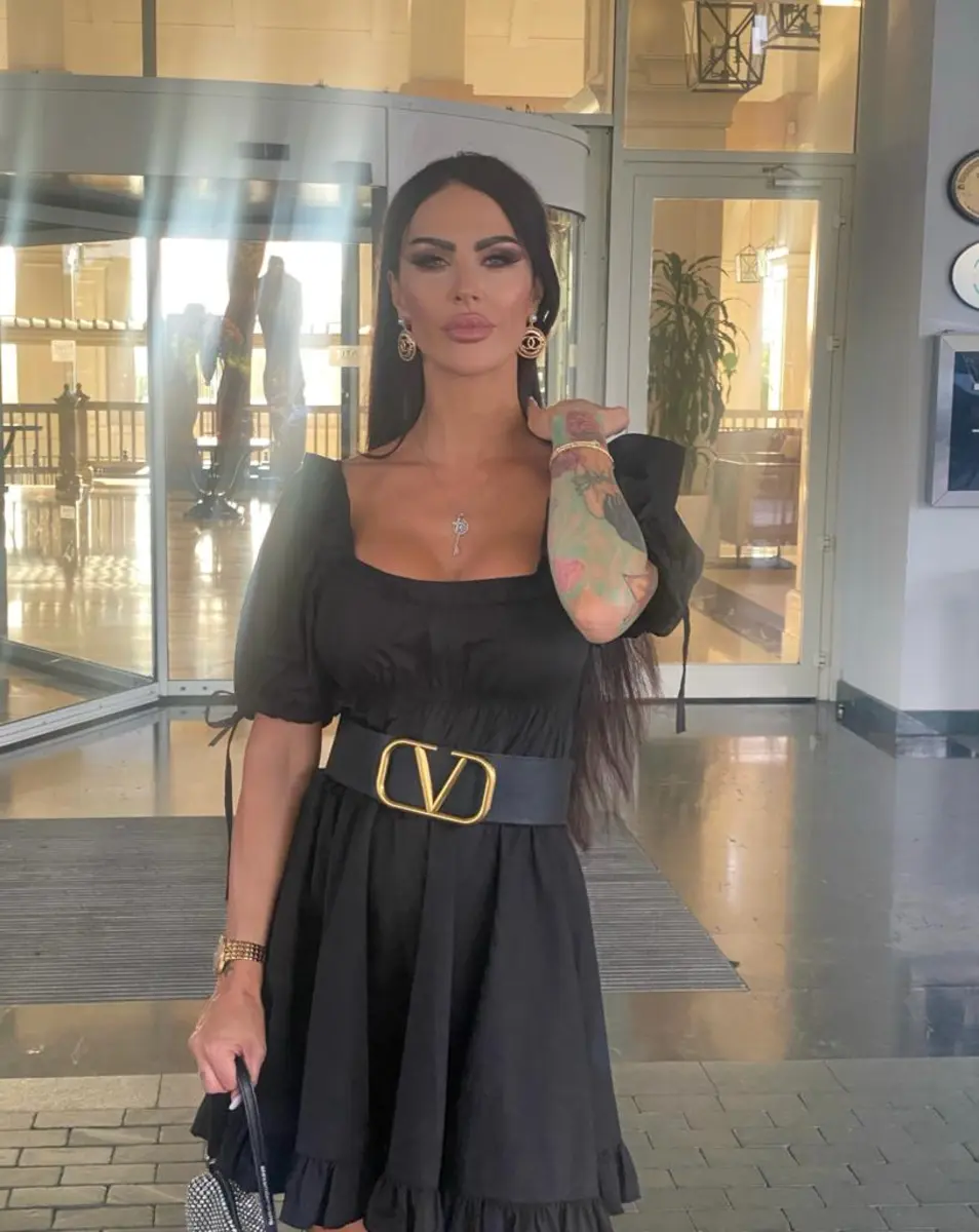 Abelle escort in Rome