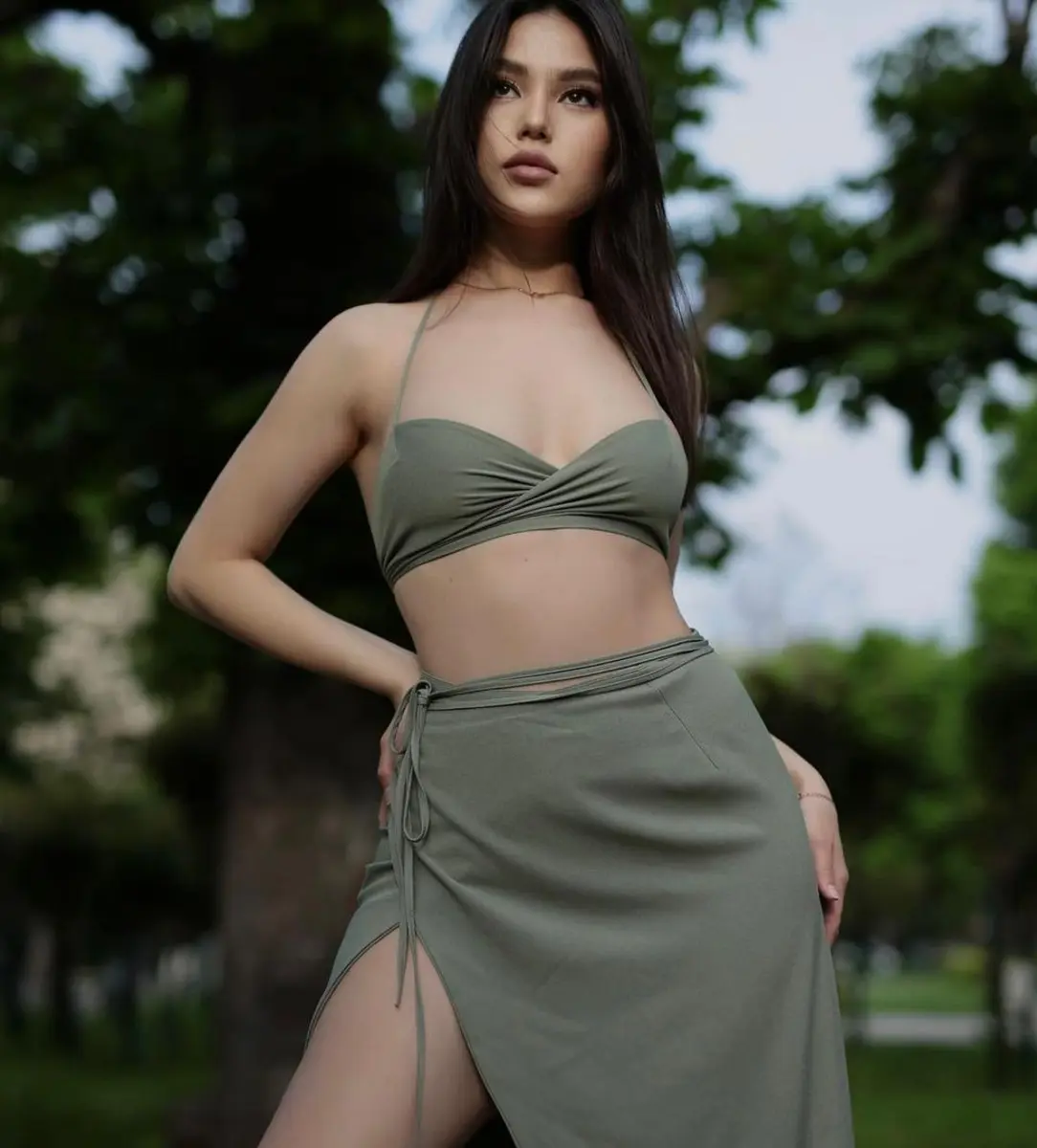 Alima escort in Rome