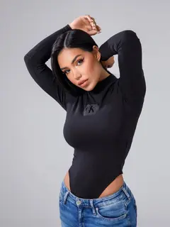  Anika escort in Milan
