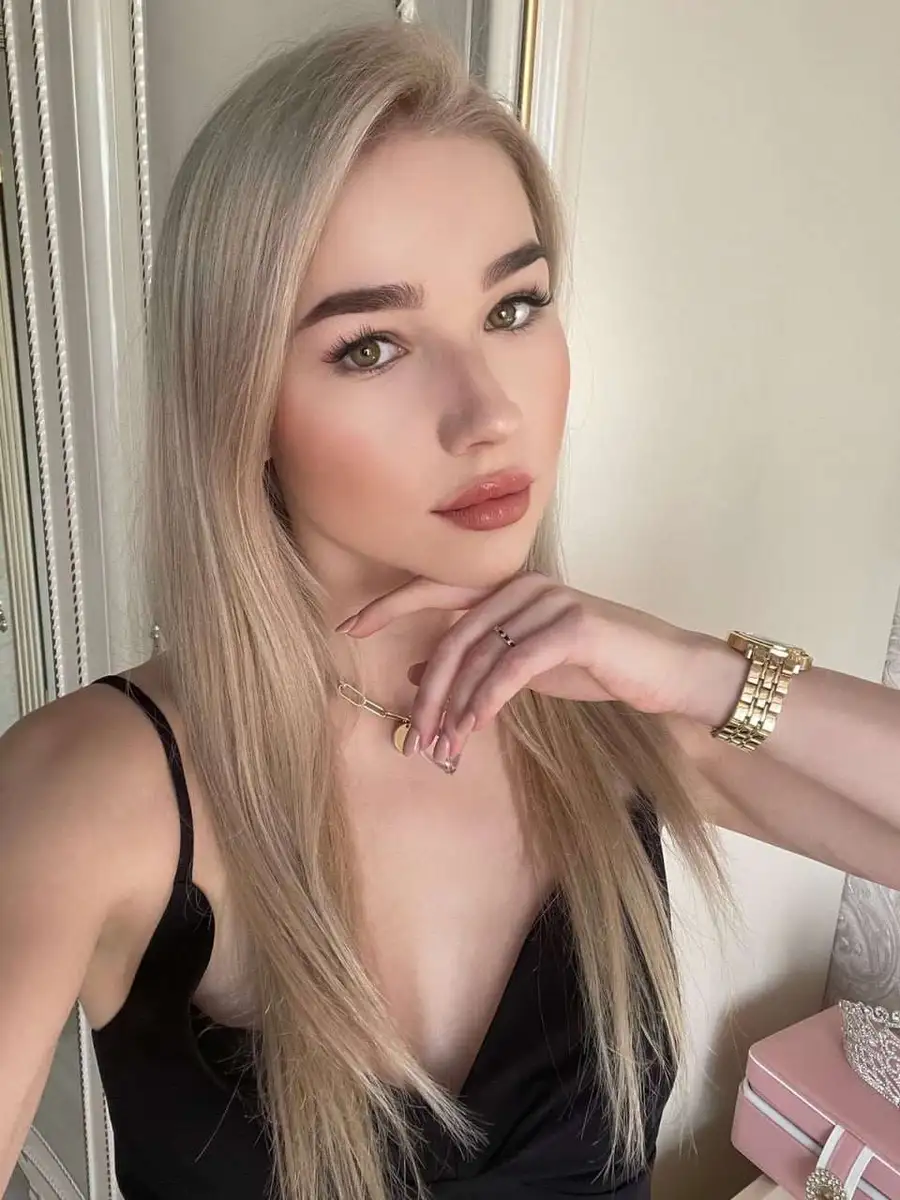 Betany escort in Rome