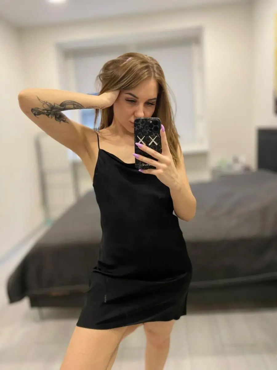 Elza escort in Rome
