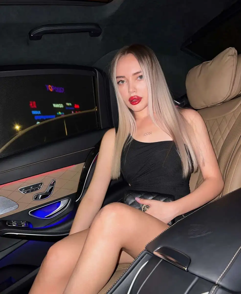 Eva escort in Rome