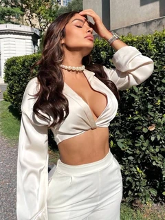 Noha escort in Milan