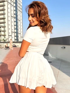 Olya escort in Milan