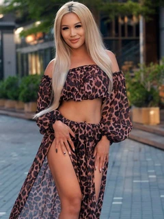 Vikky escort in Milan