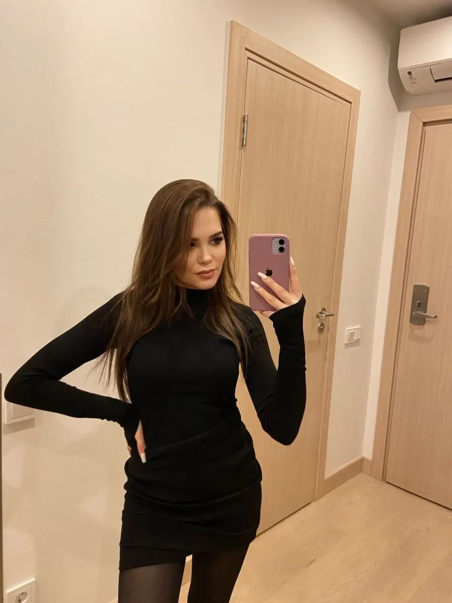 Vladlena escort in Rome